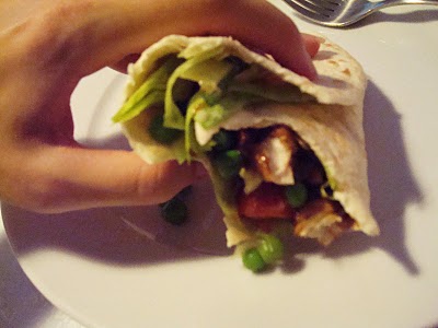 Kebab med kylling og hvidløgsdressing 