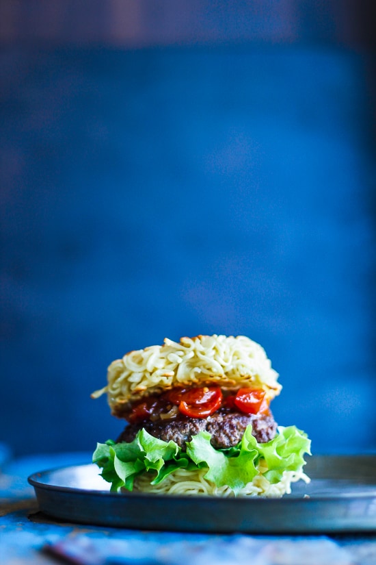 nudel burger - burger opskrift - ramen