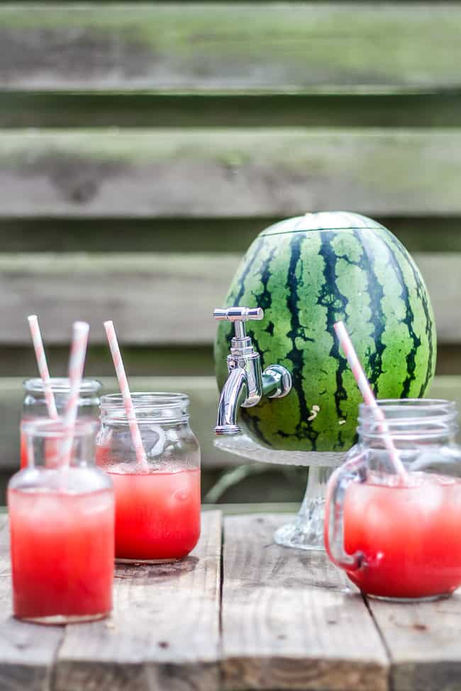 vandmelon dispenser - vandmelon keg - vandmelonsaft - drink - drinkbowle