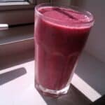 Smoothie - springfyldt med sommerbær