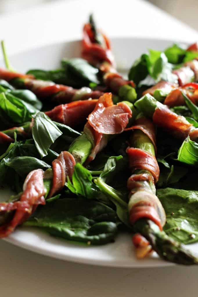 Asparges med bacon