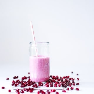 Pomegranate smoothie - granatæble smoothie - tranebær smoothie - opskrift