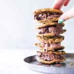 Is sandwich med cookies