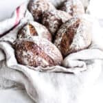 maltbroed-broed-med-malt-aeble-valnoedder-og-rug-moerke-broed