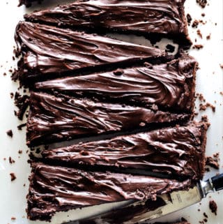 Guinness Brownies med chokoladeganache - opskrift på brownie